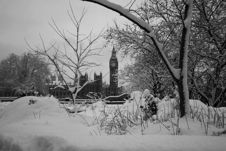 Houses of Parliament snow